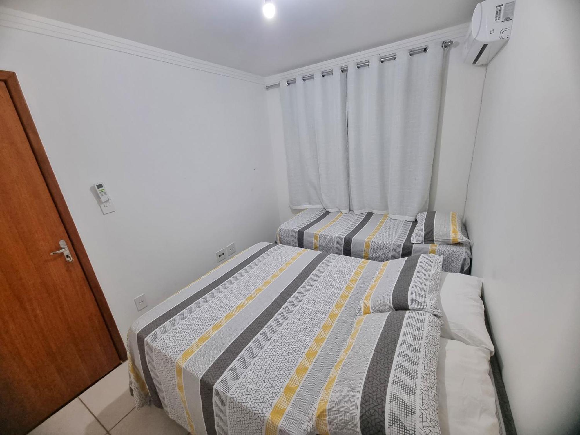 Th 3102 - Flat De 2 Quartos Com Varanda 고베르나도르 발라다레스 외부 사진